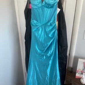 Cinderella Turquoise Strapless Satin Evening Dress